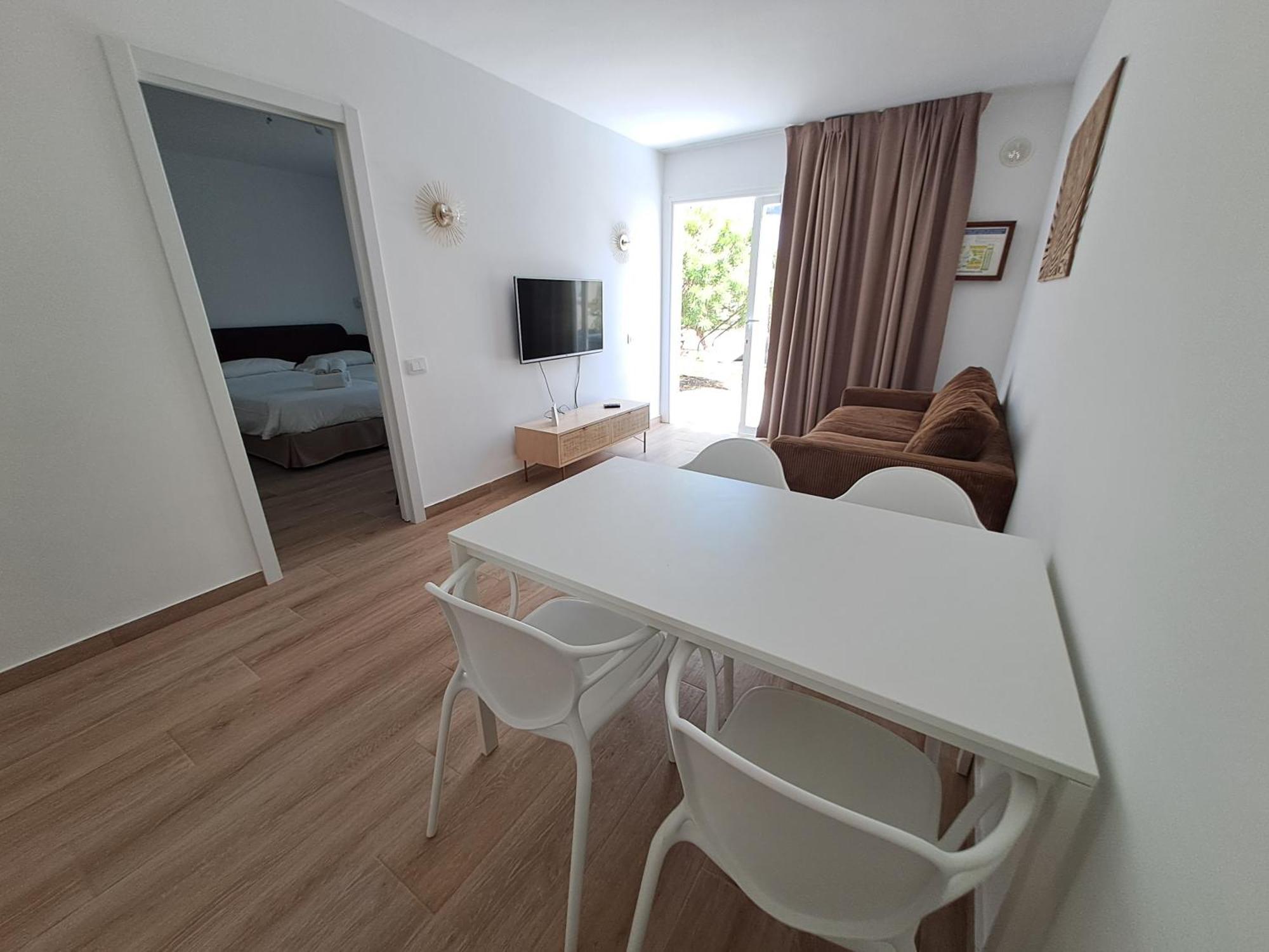 Homeforguest Apartamento Alisios 1 Con Piscina En Corralejo Exteriér fotografie